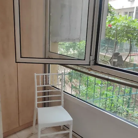 Apartment Opera